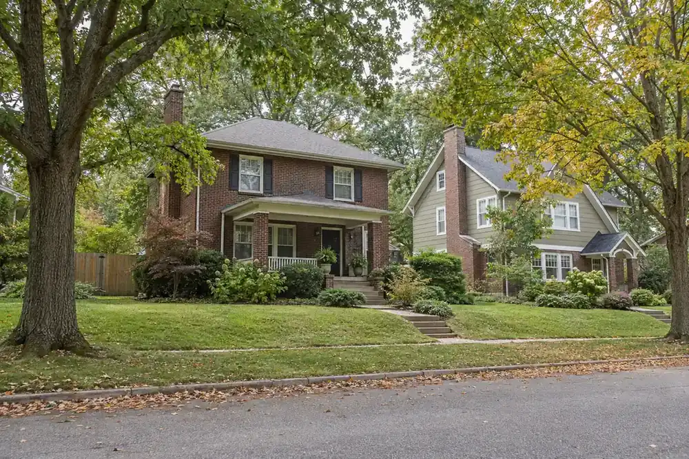 Illustration of a typical residential street in the Webster Groves, MO area